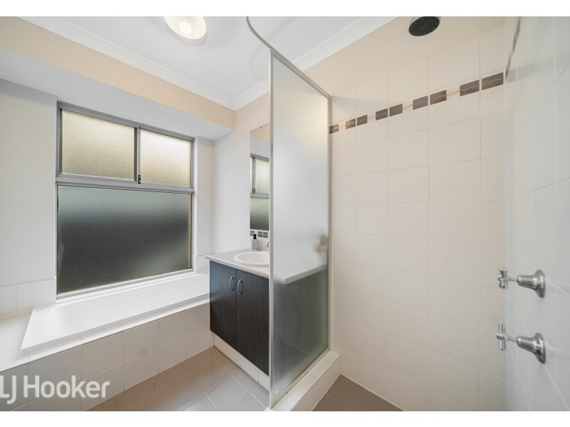 19 Cabernet Loop, Pearsall WA 6065