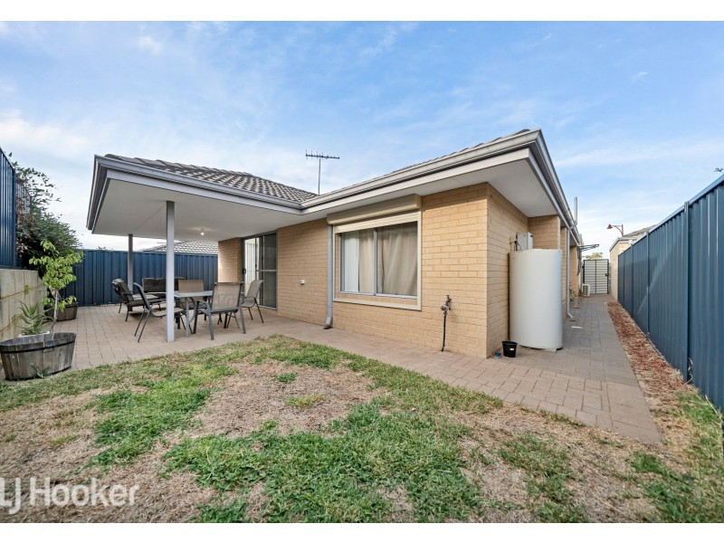 19 Cabernet Loop, Pearsall WA 6065