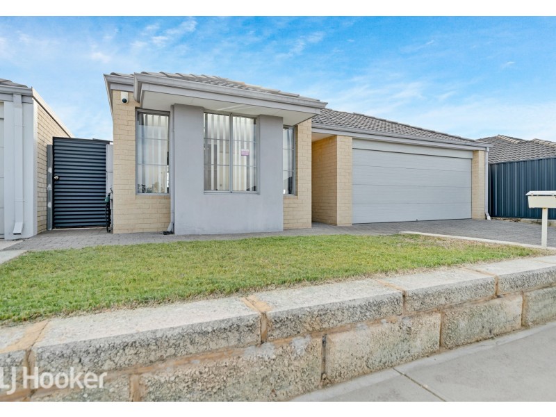 19 Cabernet Loop, Pearsall WA 6065