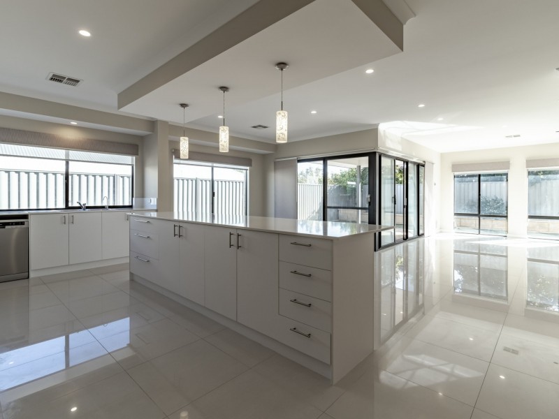 37 Callosa Crescent, Alkimos WA 6038