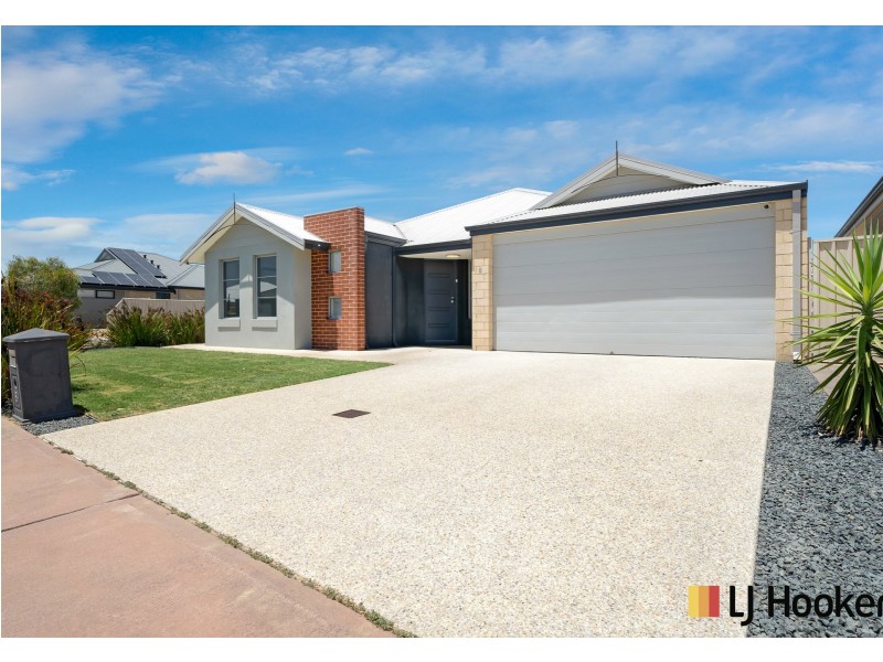 8 Fiano Cross, Caversham WA 6055