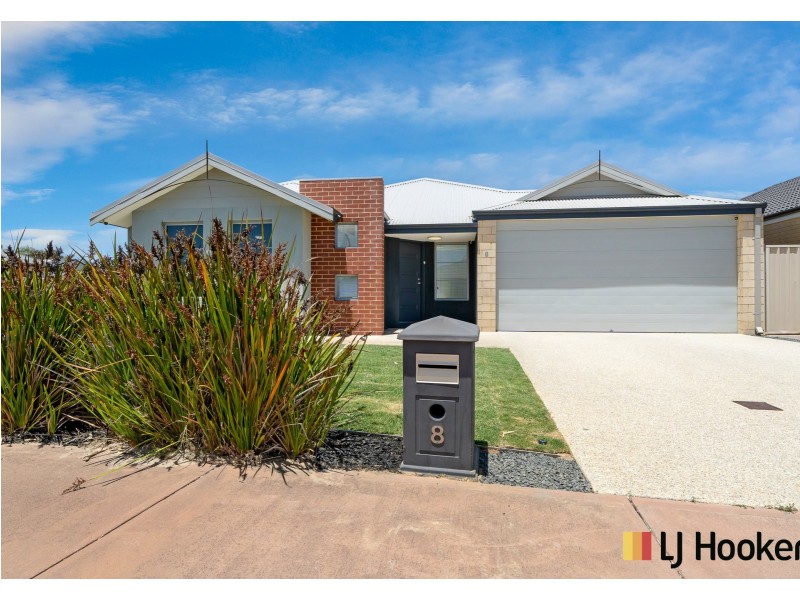 8 Fiano Cross, Caversham WA 6055