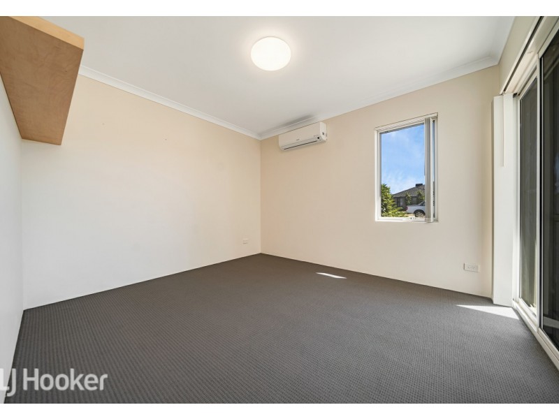 52A Kahana Parkway, Butler WA 6036