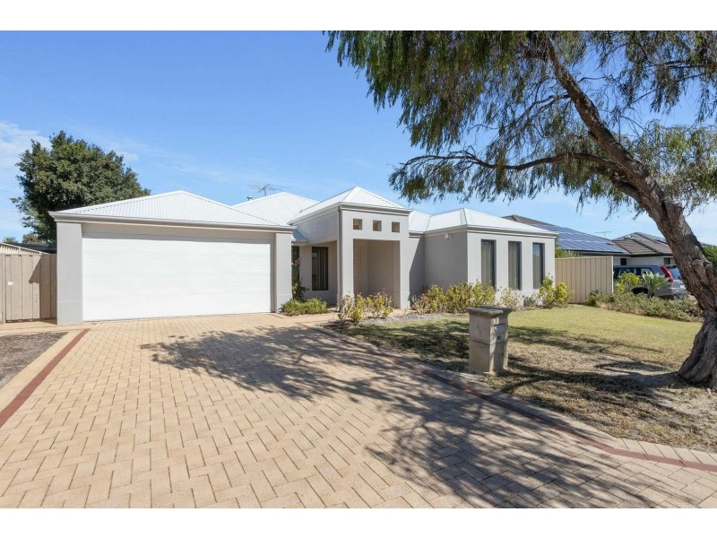 10 Enfield Turn, Carramar WA 6031