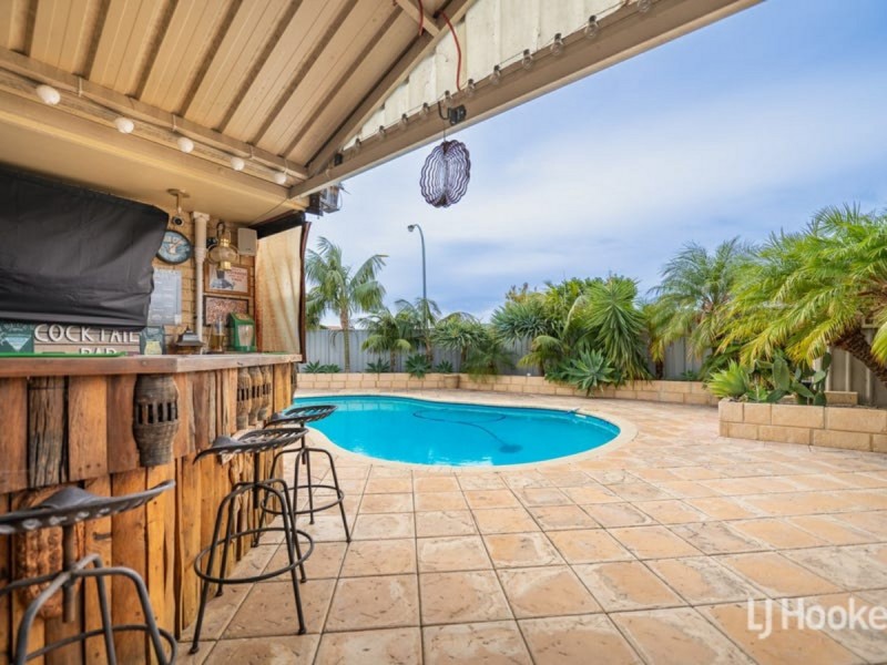 15 Glenway Loop, Cooloongup WA 6168