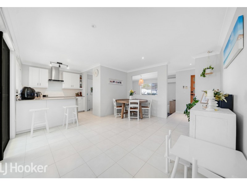 6 Westerly Crescent, Heathridge WA 6027