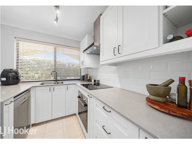 6 Westerly Crescent, Heathridge WA 6027