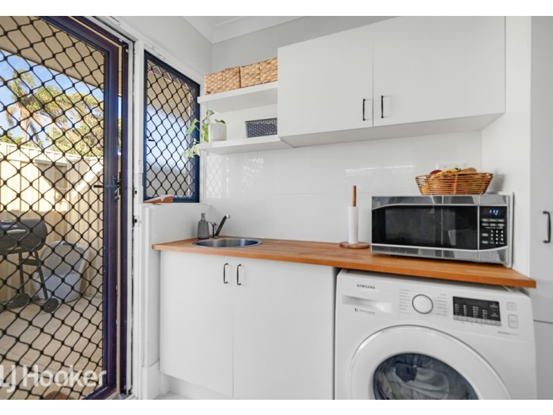 6 Westerly Crescent, Heathridge WA 6027