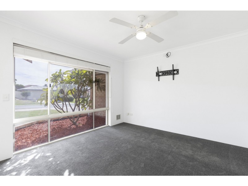 10 Whitsunday Avenue, Ridgewood WA 6030
