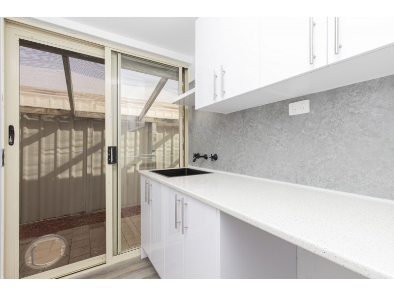 10 Whitsunday Avenue, Ridgewood WA 6030