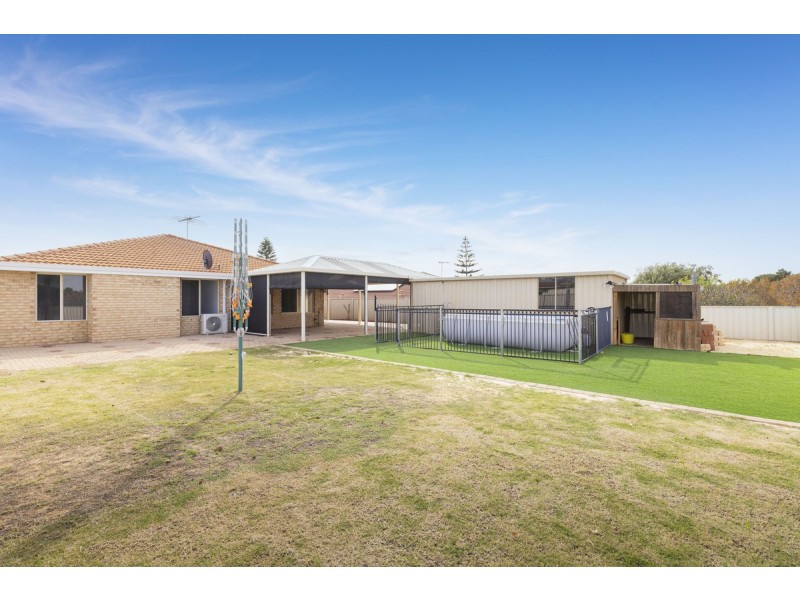 10 Whitsunday Avenue, Ridgewood WA 6030