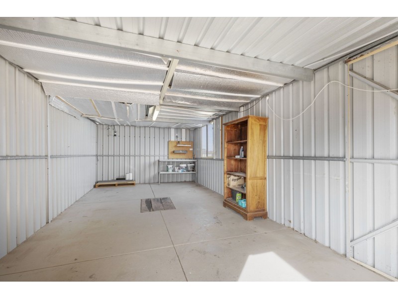 10 Whitsunday Avenue, Ridgewood WA 6030