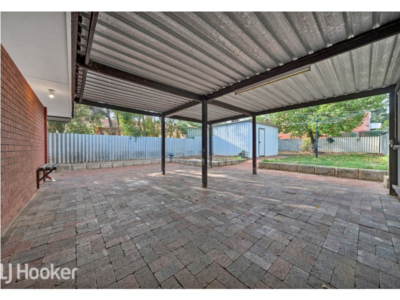 12b Leach Road, Wanneroo WA 6065
