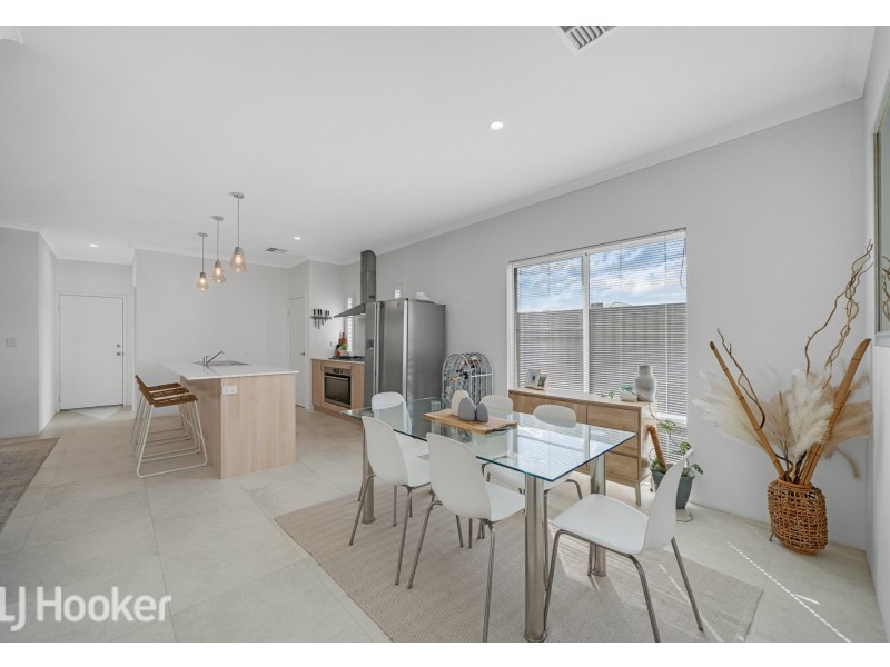 112 Reflection Boulevard, Jindalee WA 6036