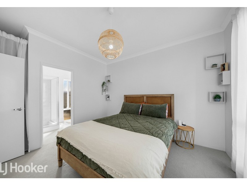 112 Reflection Boulevard, Jindalee WA 6036