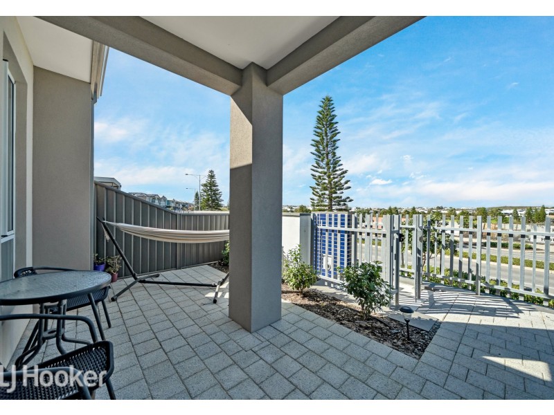 112 Reflection Boulevard, Jindalee WA 6036