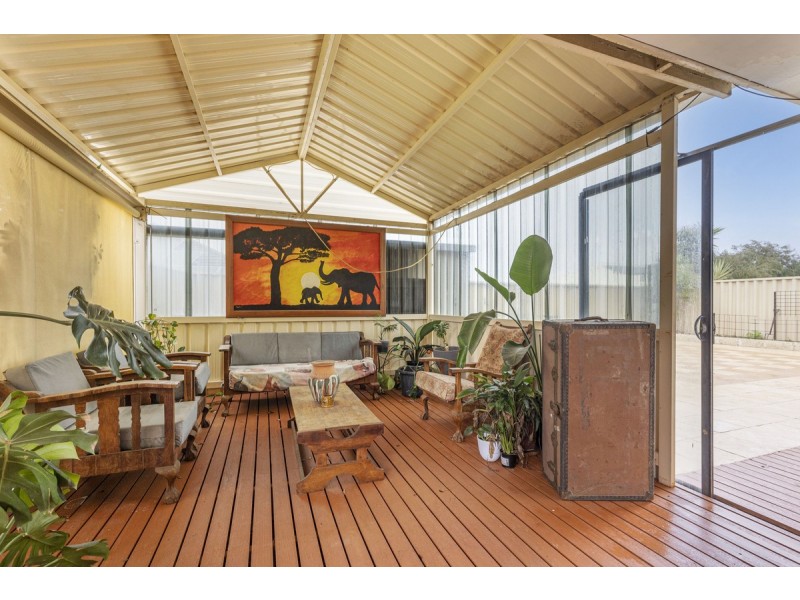 10 Reigate Way, Butler WA 6036