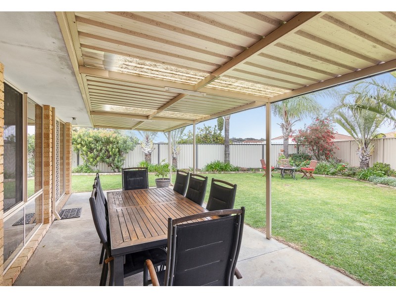 23 Danja Rise, Hocking WA 6065