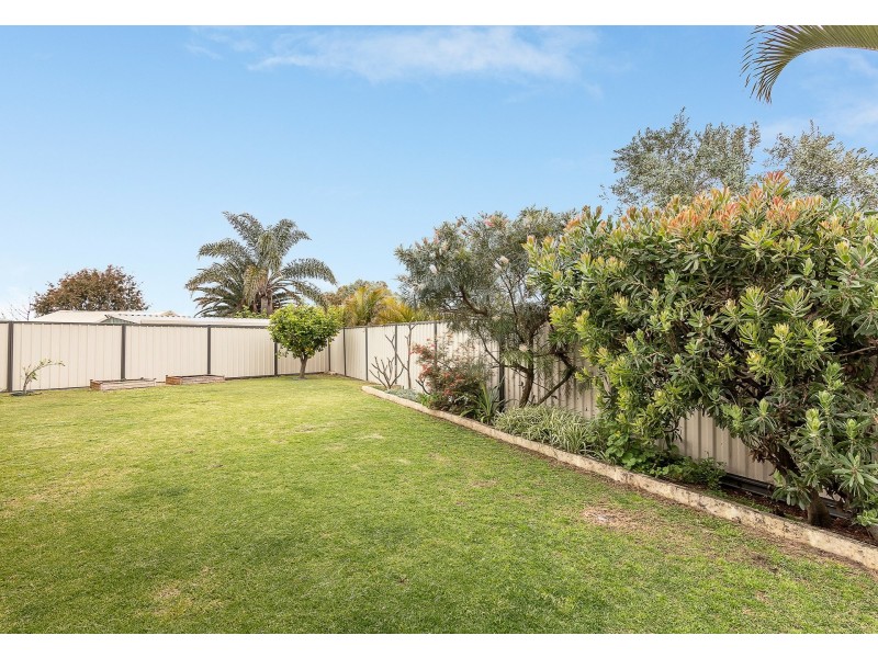 23 Danja Rise, Hocking WA 6065