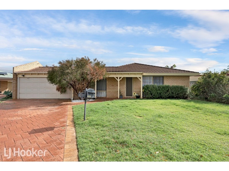 34 Citrine Gardens, Forrestfield WA 6058