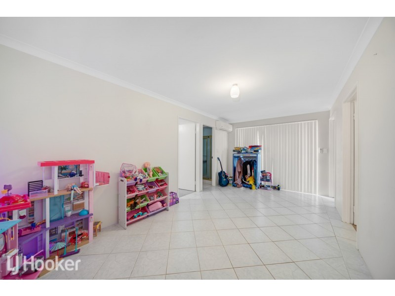 34 Citrine Gardens, Forrestfield WA 6058