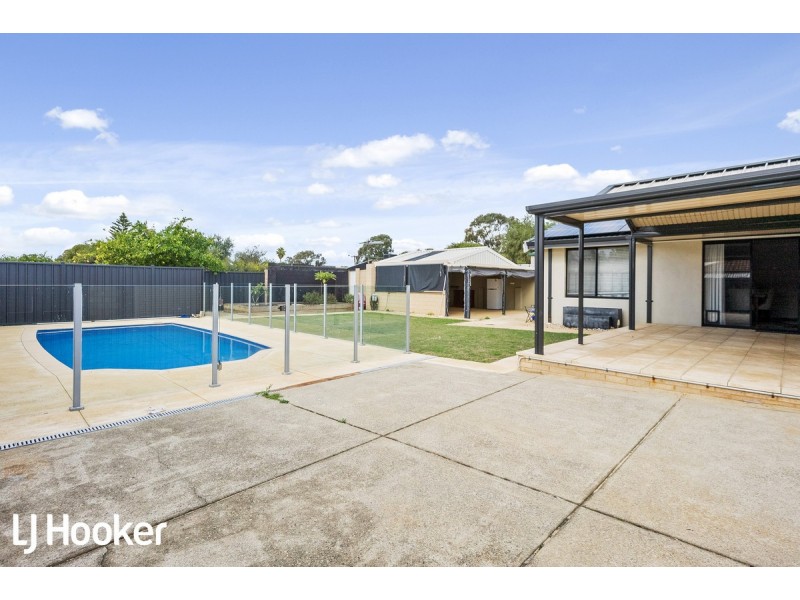 6 Caprice Place, Heathridge WA 6027