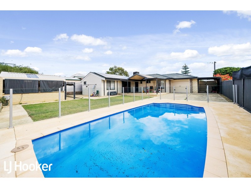 6 Caprice Place, Heathridge WA 6027