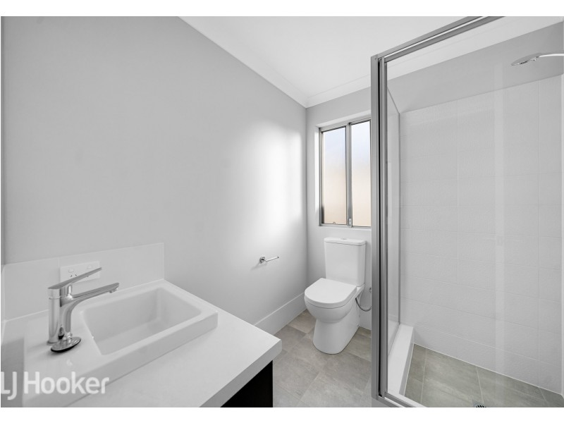 16b Binningup Terrace, Eglinton WA 6034