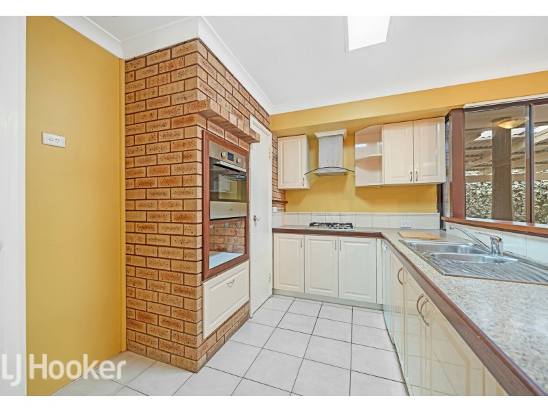22 Toucan Way, Ballajura WA 6066