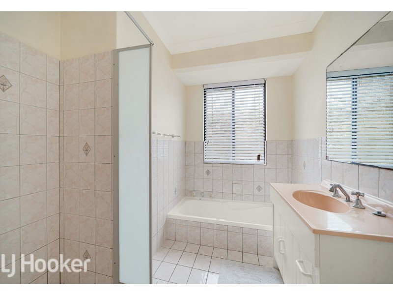 22 Toucan Way, Ballajura WA 6066