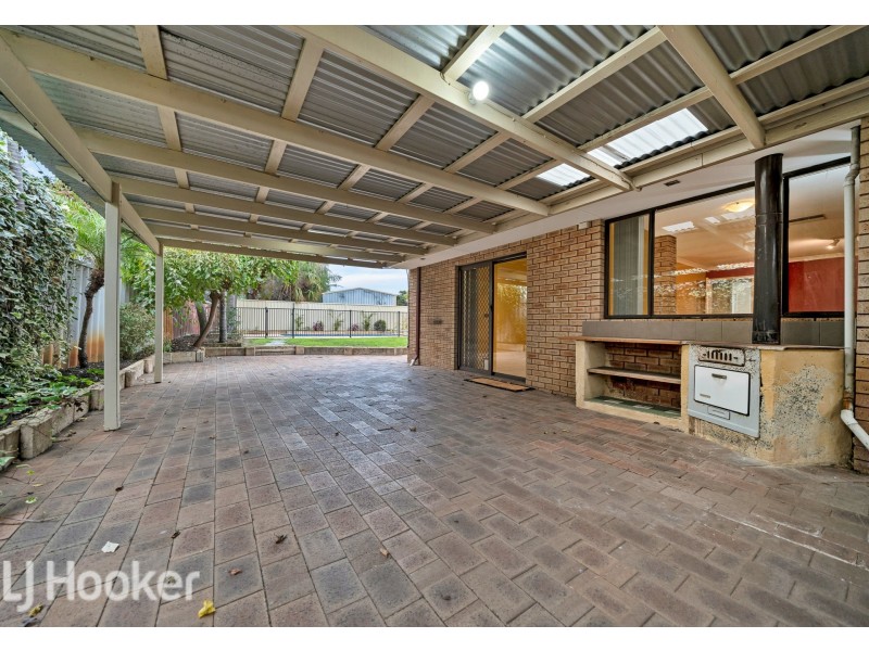 22 Toucan Way, Ballajura WA 6066