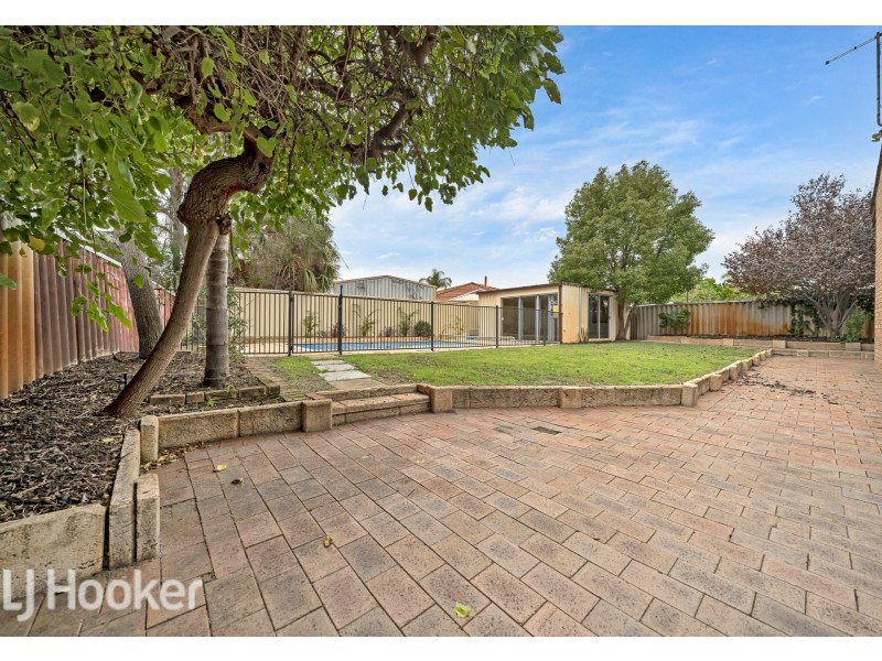 22 Toucan Way, Ballajura WA 6066