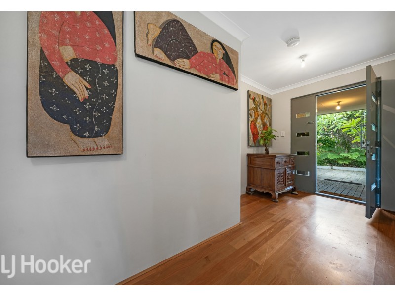 2 Kerr Place, Hillarys WA 6025