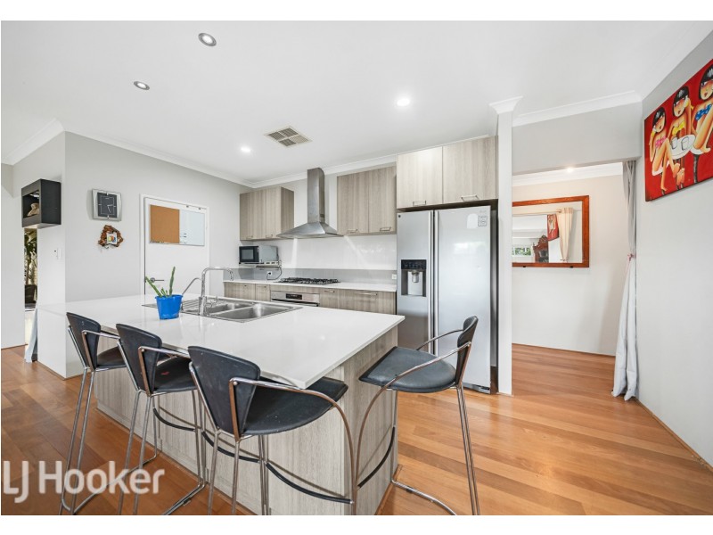 2 Kerr Place, Hillarys WA 6025