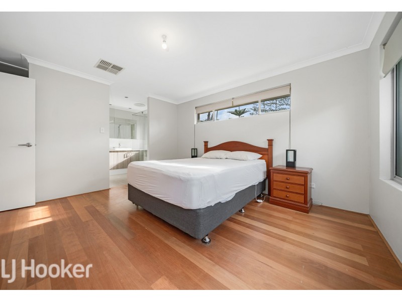 2 Kerr Place, Hillarys WA 6025