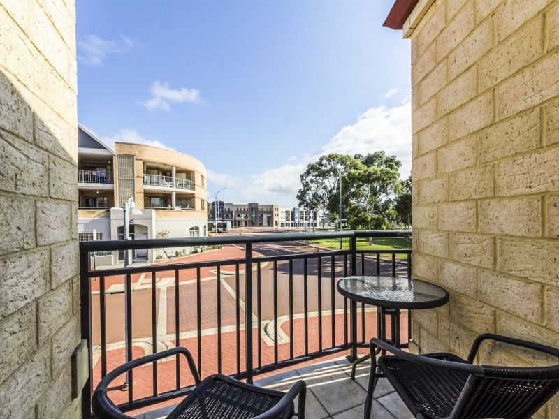 2/1 Nottinghill Street, Joondalup WA 6027