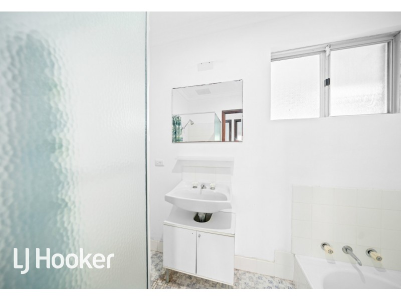 11 Karimba Street, Wanneroo WA 6065