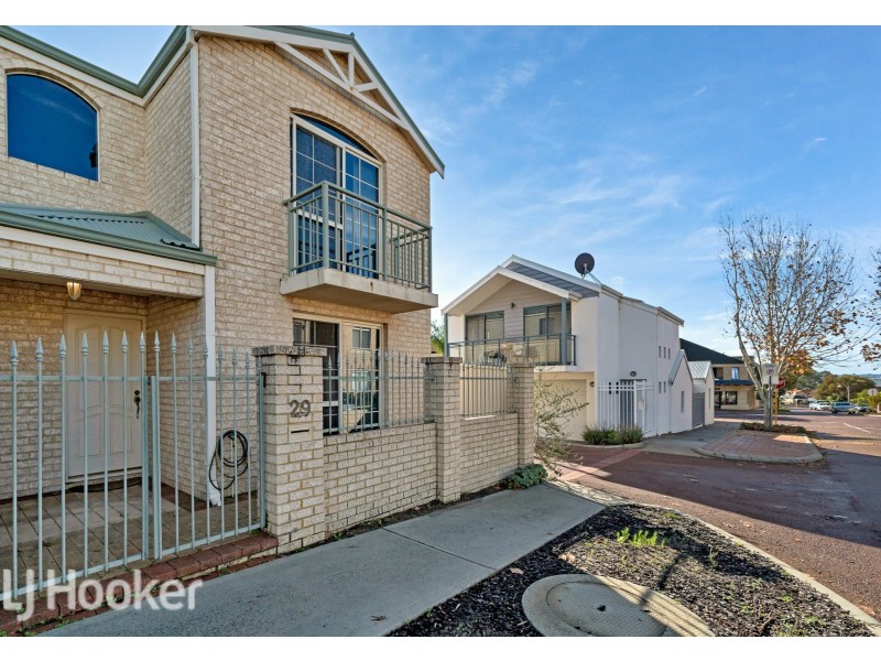 29 Blackfriars Road, Joondalup WA 6027