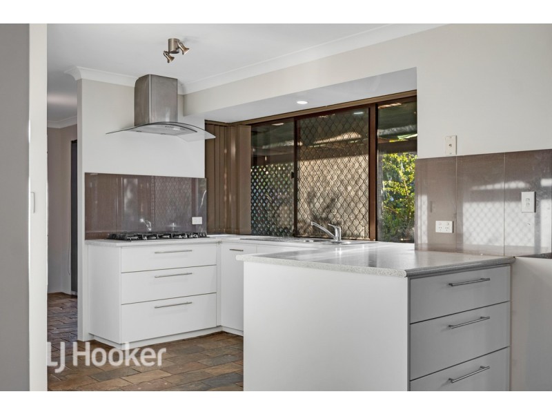 1 Venosa Court, Heathridge WA 6027