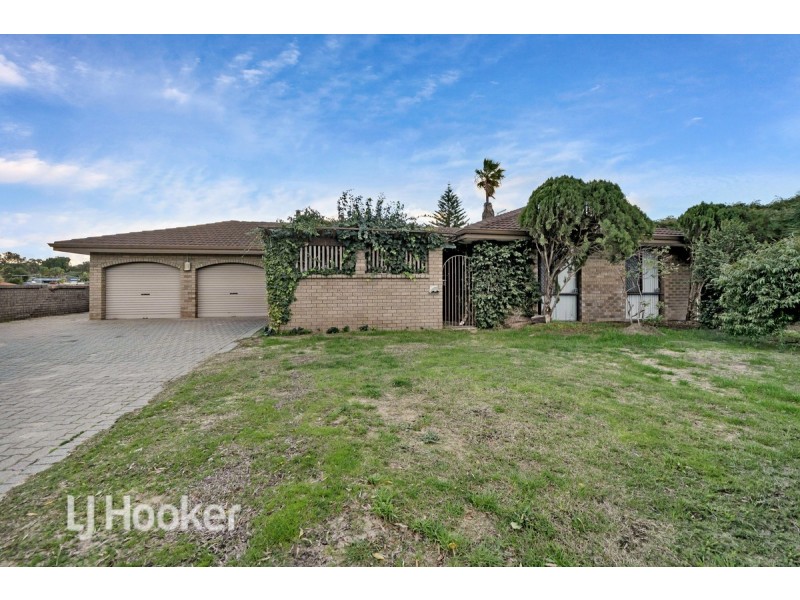 1 Venosa Court, Heathridge WA 6027