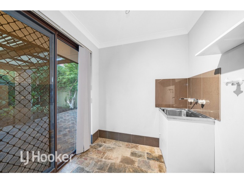 1 Venosa Court, Heathridge WA 6027