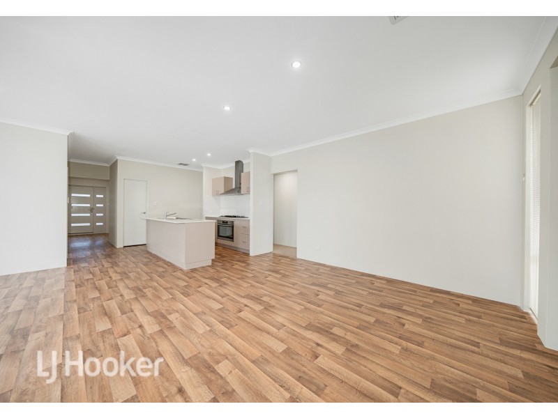 16 Keelson Way, Alkimos WA 6038