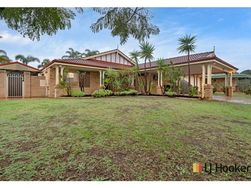 22 Sherlock Rise, Carramar WA 6031