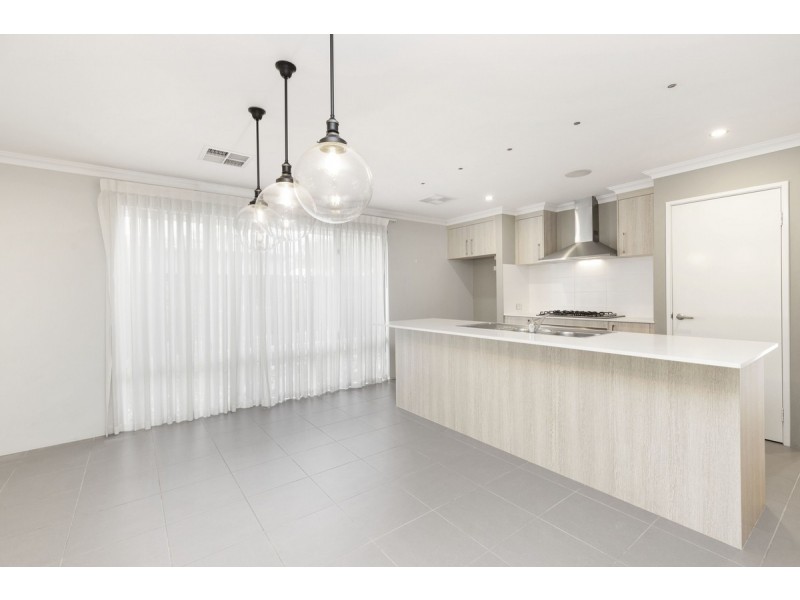 69 Kangaroo Avenue, Kwinana Town Centre WA 6167