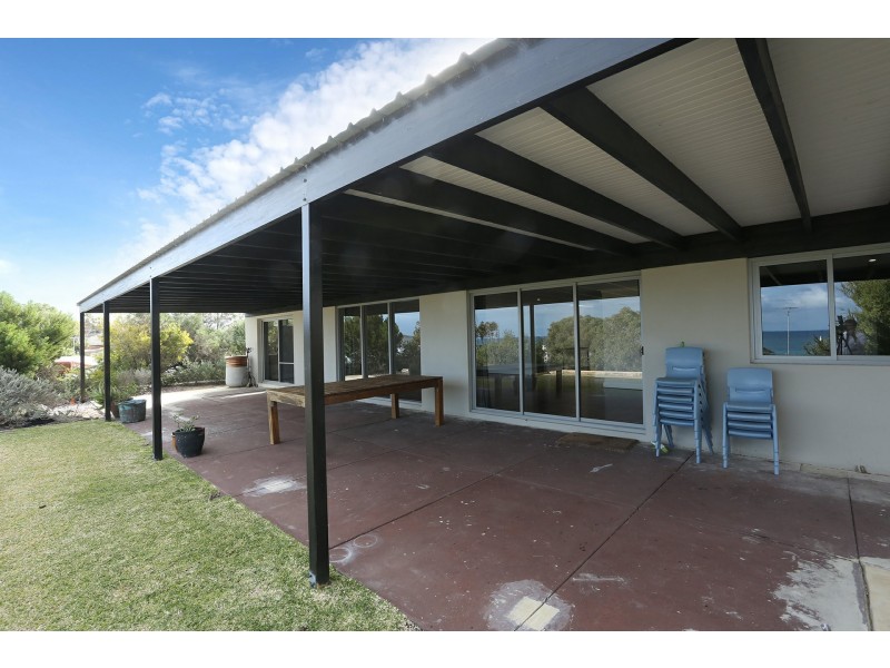 25 Ashley Avenue, Quinns Rocks WA 6030