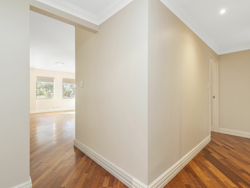 10/38 Grand Boulevard, Joondalup WA 6027