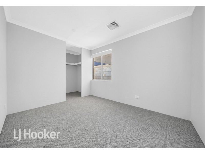 31 Aduro St, Eglinton WA 6034