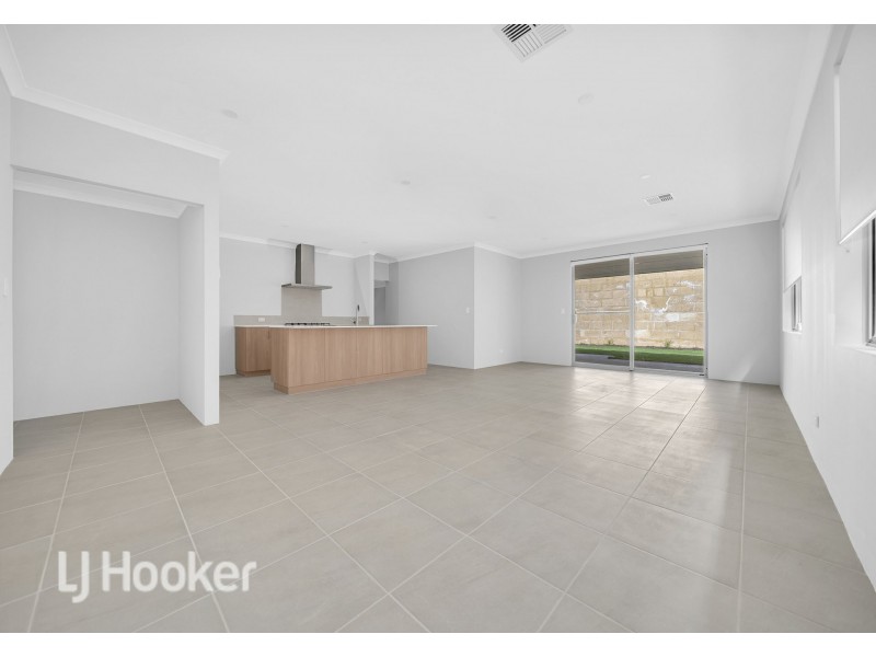 31 Aduro St, Eglinton WA 6034