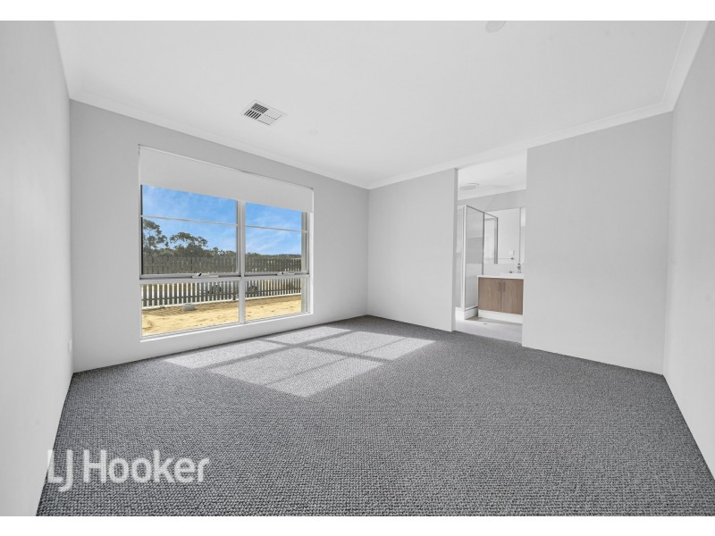 31 Aduro St, Eglinton WA 6034