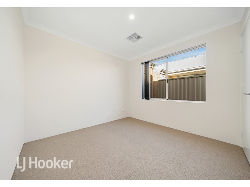 16 Coasting Road, Alkimos WA 6038